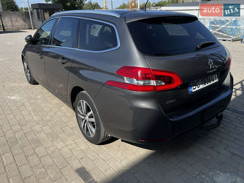 Универсал Peugeot 308 2018 в Львове