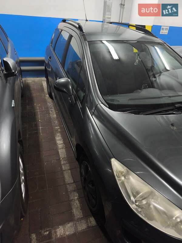 Універсал Peugeot 308 2010 в Києві