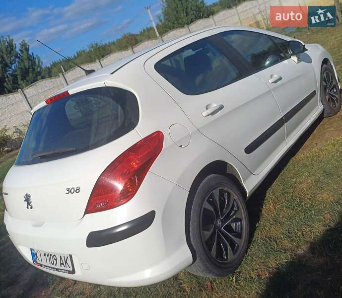 Peugeot 308 2010 Peugeot 308 2010