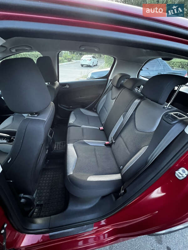 Хетчбек Peugeot 308 2010 в Василькові