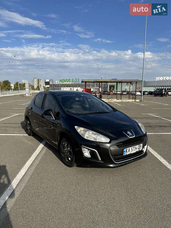 Peugeot 308 2011 Peugeot 308 2011