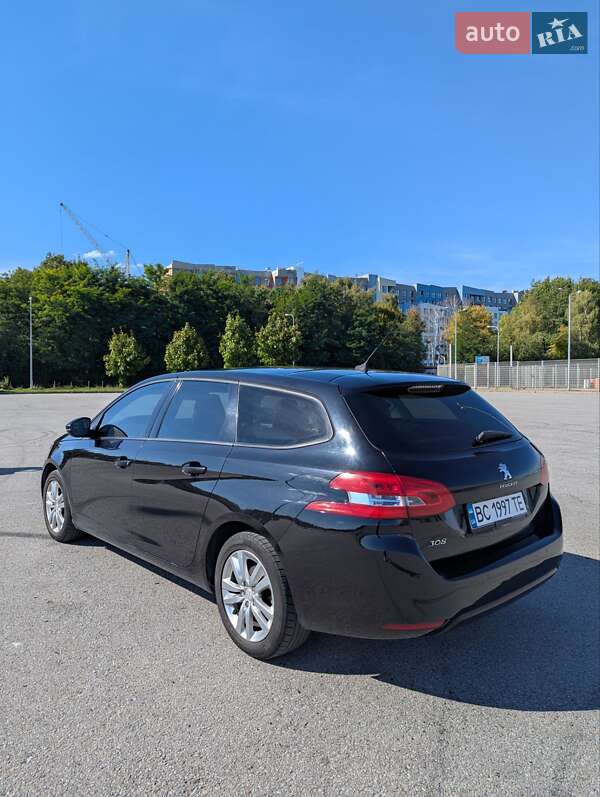 Універсал Peugeot 308 2015 в Львові