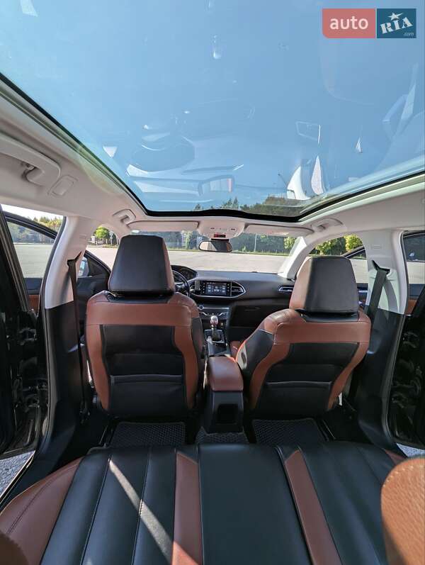 Універсал Peugeot 308 2015 в Львові