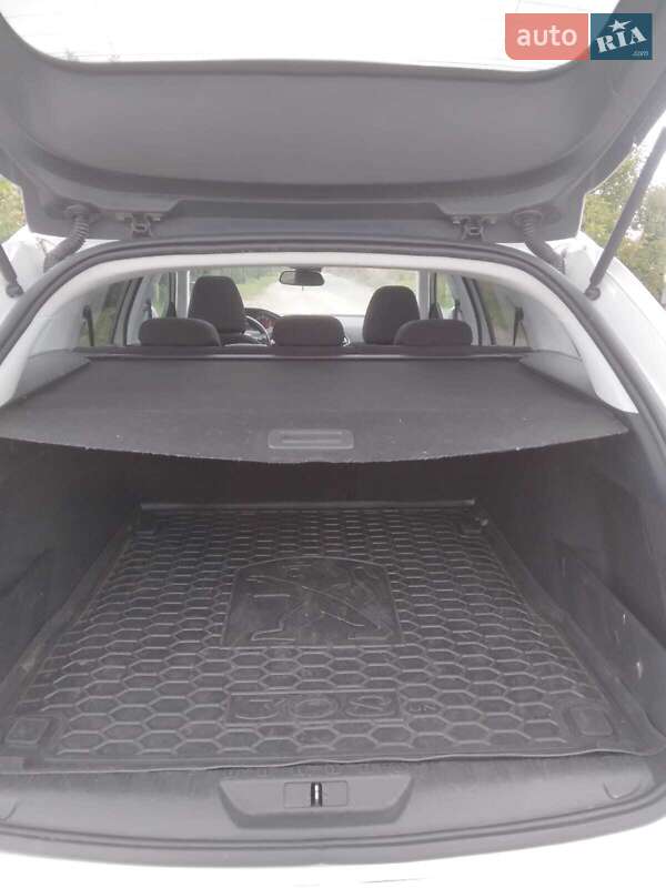 Універсал Peugeot 308 2017 в Тернополі фото 10 Універсал Peugeot 308 2017 в Тернополі