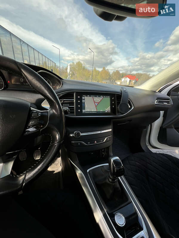 Універсал Peugeot 308 2015 в Ужгороді фото 17 Універсал Peugeot 308 2015 в Ужгороді
