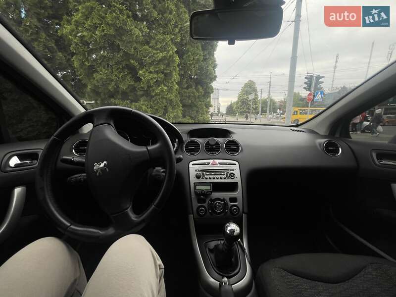 Универсал Peugeot 308 2008 в Ровно