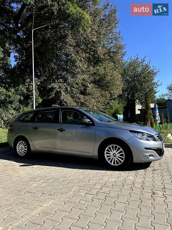 Універсал Peugeot 308 2016 в Деражні