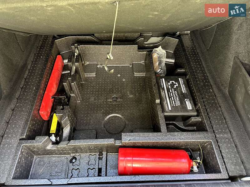 Універсал Peugeot 308 2016 в Деражні