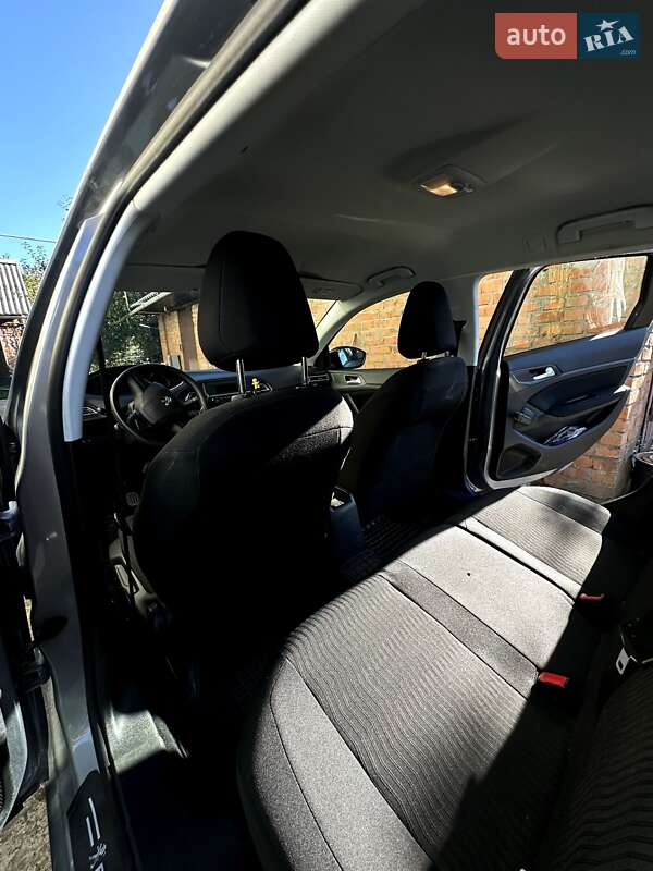 Універсал Peugeot 308 2016 в Деражні