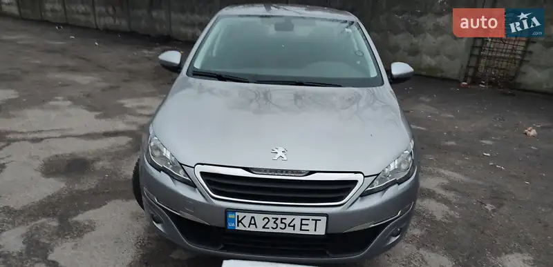 Peugeot 308 2015