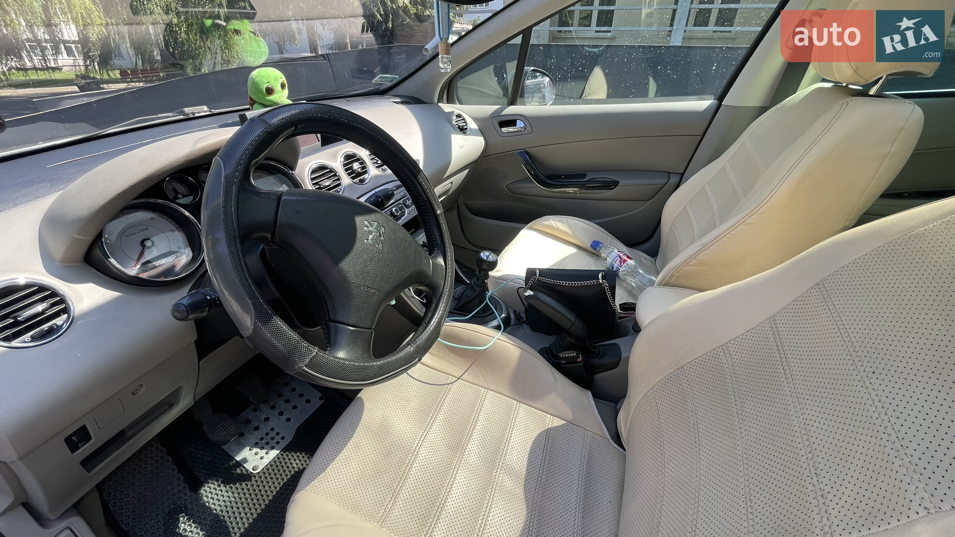 Peugeot 308 2009 VIN VF34H9HZH55409662 фото оголошення 8 з 11