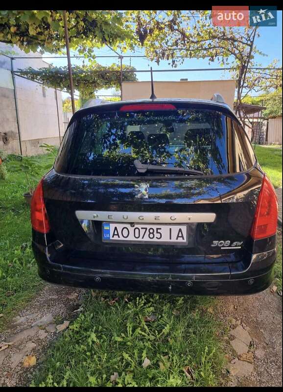Хетчбек Peugeot 308 2008 в Ужгороді