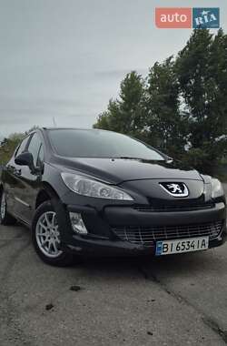 Хэтчбек Peugeot 308 2008 в Кременчуге