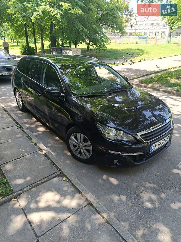 Універсал Peugeot 308 2015 в Запоріжжі
