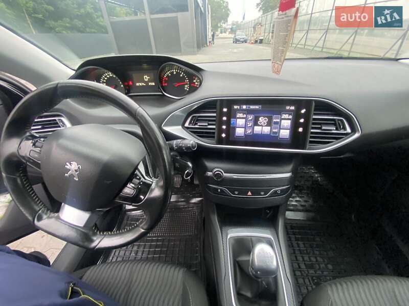 Универсал Peugeot 308 2014 в Тернополе фото 14 Универсал Peugeot 308 2014 в Тернополе