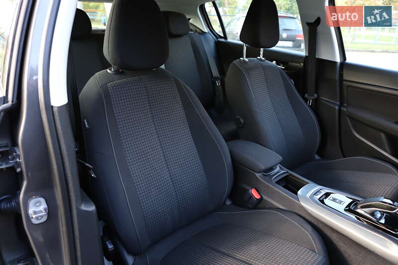 Хэтчбек Peugeot 308 2020 в Дрогобыче