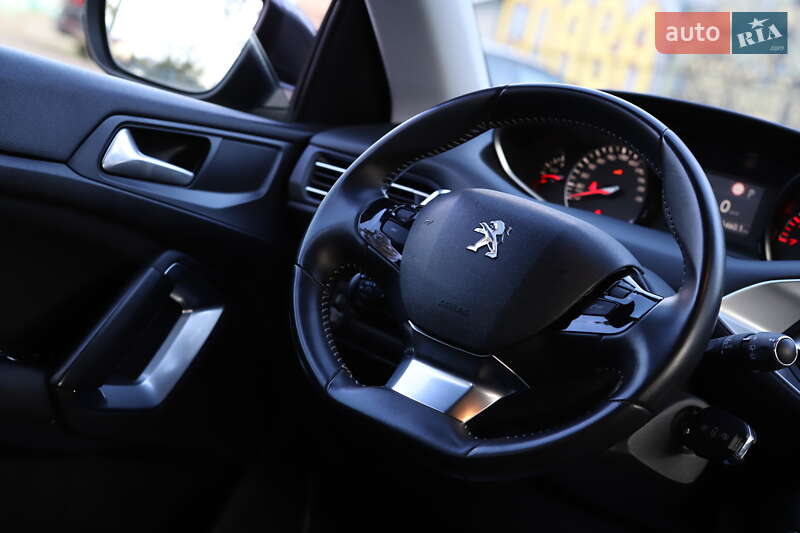 Хэтчбек Peugeot 308 2020 в Дрогобыче