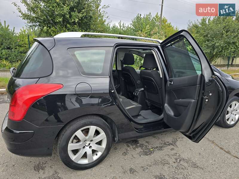 Универсал Peugeot 308 2012 в Хмельницком