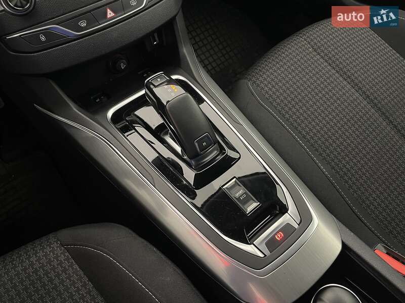 Хэтчбек Peugeot 308 2020 в Киеве фото 20 Хэтчбек Peugeot 308 2020 в Киеве