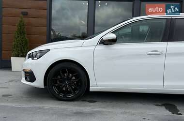 Универсал Peugeot 308 2020 в 