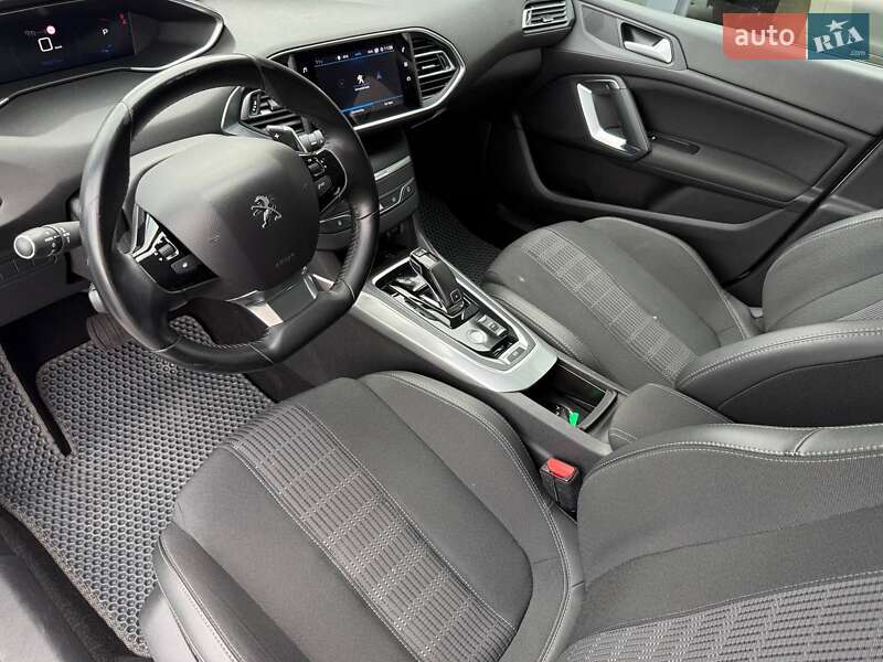 Универсал Peugeot 308 2020 в Ровно