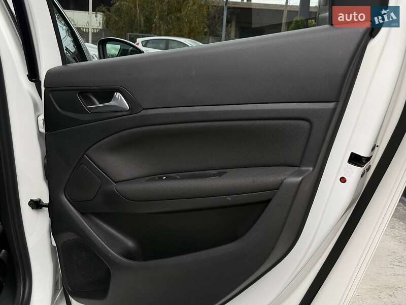 Универсал Peugeot 308 2020 в Ровно