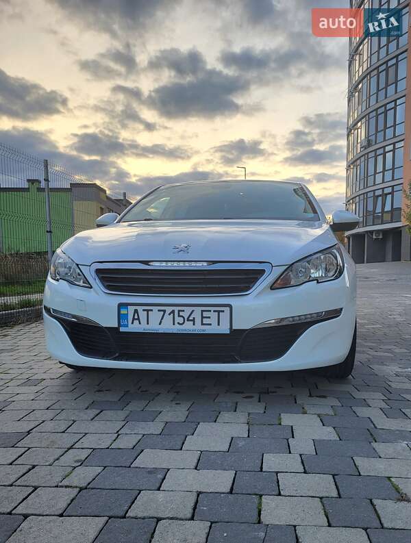 Peugeot 308 2015
