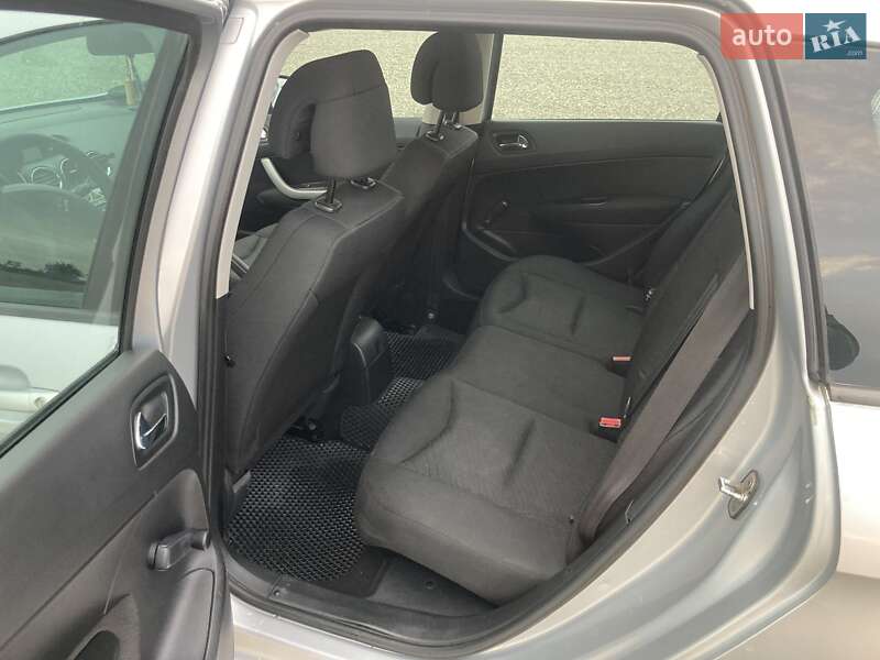 Універсал Peugeot 308 2009 в Тернополі