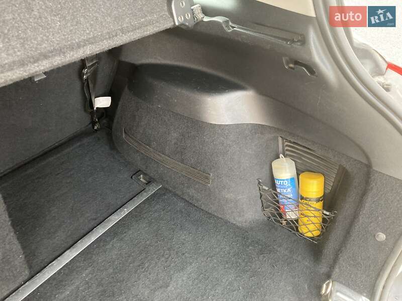 Універсал Peugeot 308 2009 в Тернополі