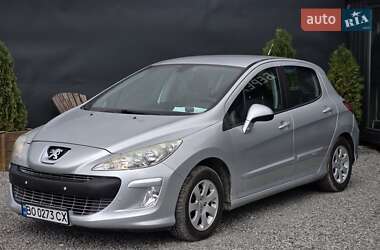 Хэтчбек Peugeot 308 2008 в Тернополе