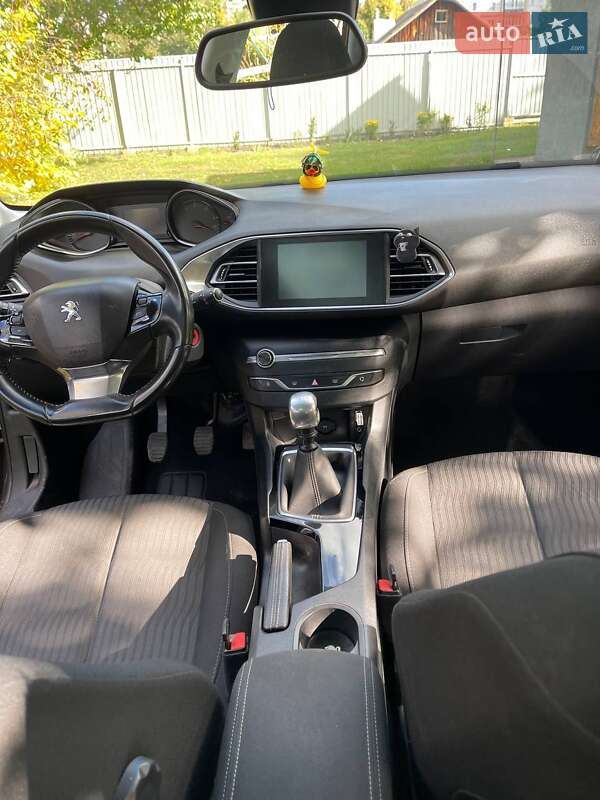 Универсал Peugeot 308 2014 в Нежине фото 15 Универсал Peugeot 308 2014 в Нежине