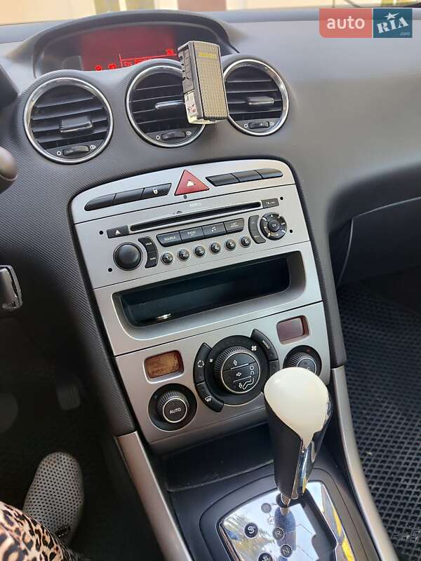 Хэтчбек Peugeot 308 2008 в Кривом Озере