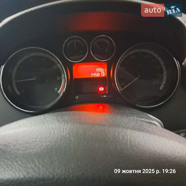 Хетчбек Peugeot 308 2010 в Кропивницькому