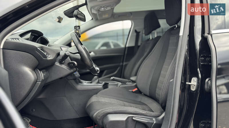 Универсал Peugeot 308 2015 в Полтаве