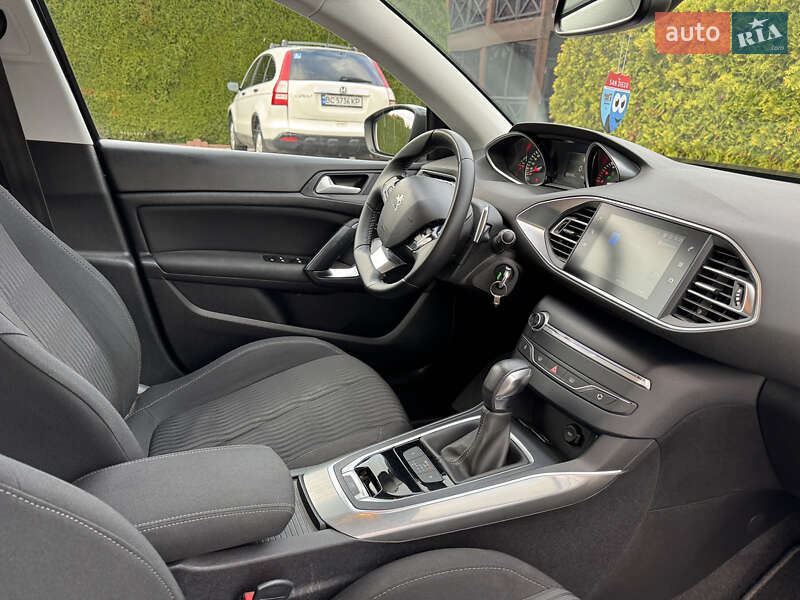 Универсал Peugeot 308 2019 в Стрые