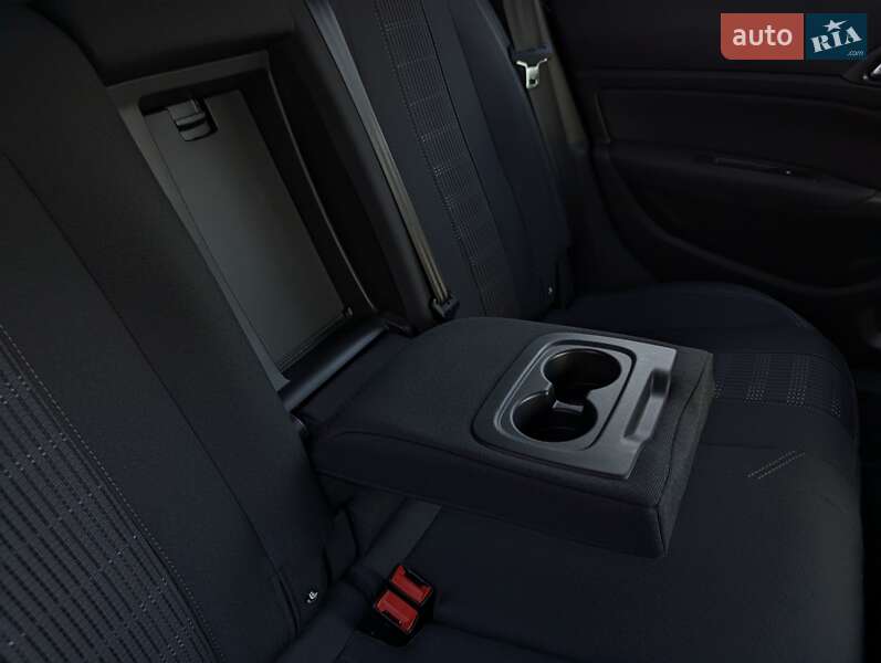 Универсал Peugeot 308 2018 в Киеве фото 23 Универсал Peugeot 308 2018 в Киеве