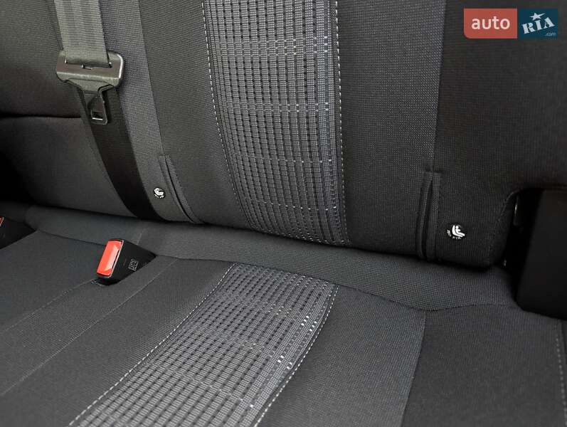 Универсал Peugeot 308 2018 в Киеве фото 66 Универсал Peugeot 308 2018 в Киеве