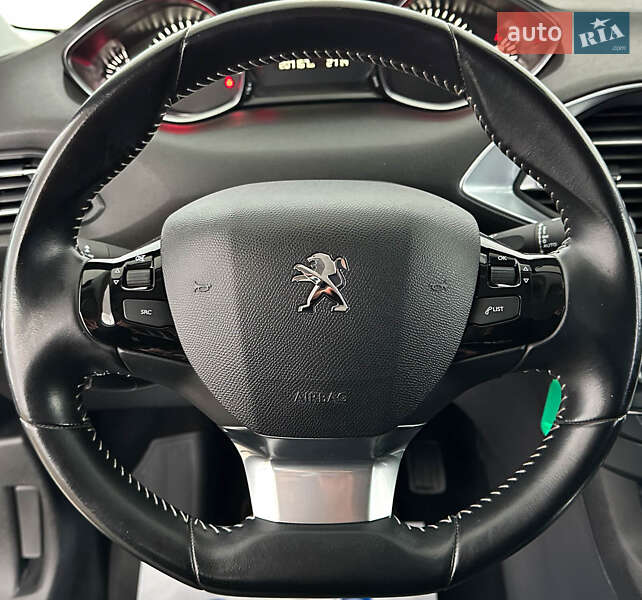 Универсал Peugeot 308 2018 в Львове