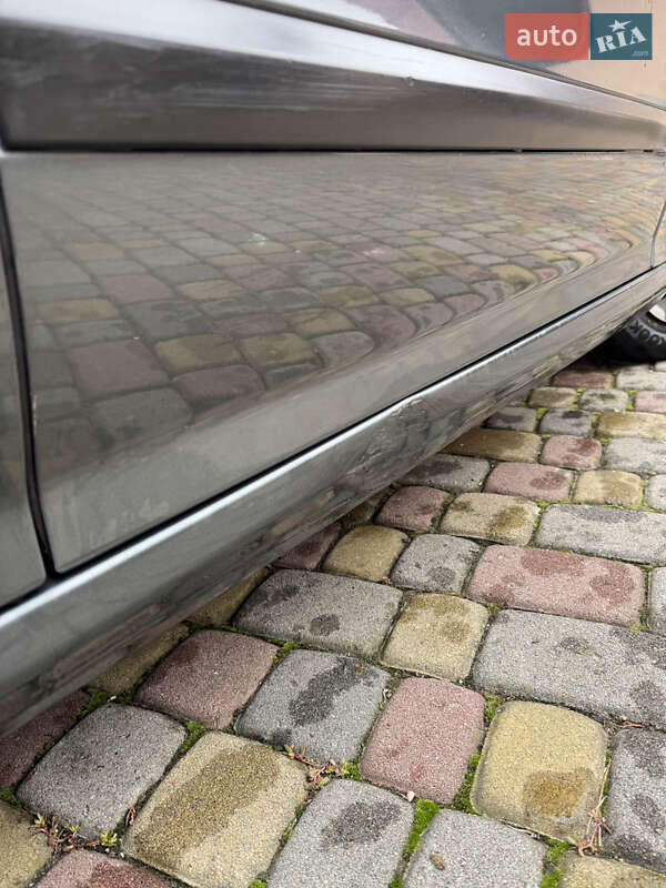 Хэтчбек Peugeot 308 2008 в Львове