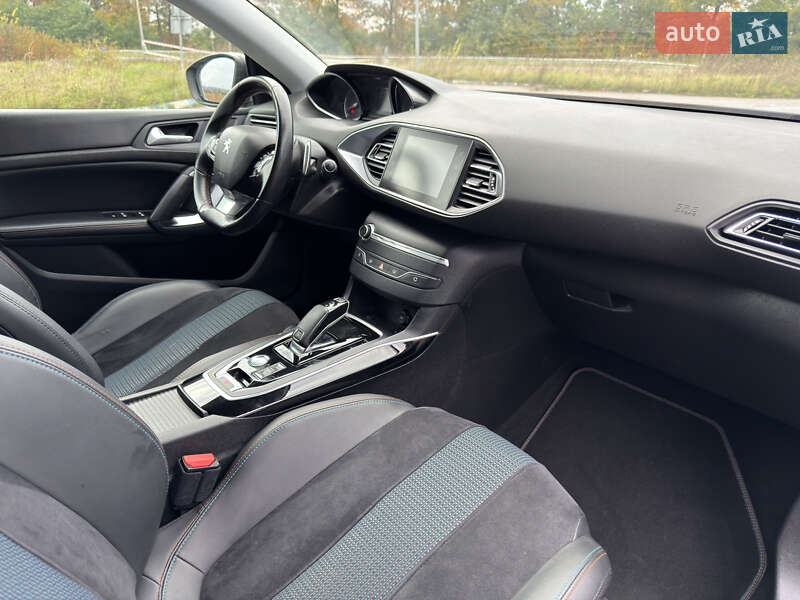 Универсал Peugeot 308 2020 в Радивилове фото 41 Универсал Peugeot 308 2020 в Радивилове