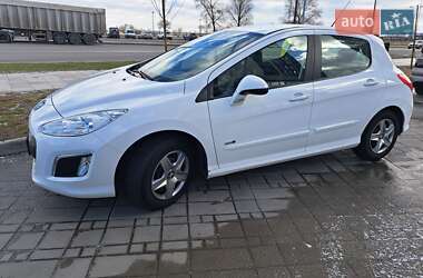 Хетчбек Peugeot 308 2013 в Черкасах
