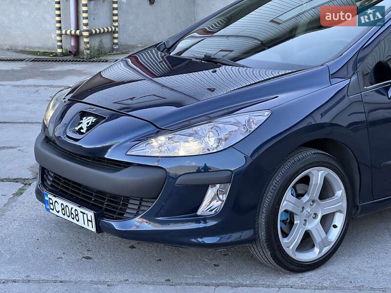 Универсал Peugeot 308 2009 в Львове