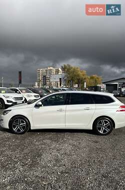 Универсал Peugeot 308 2015 в 