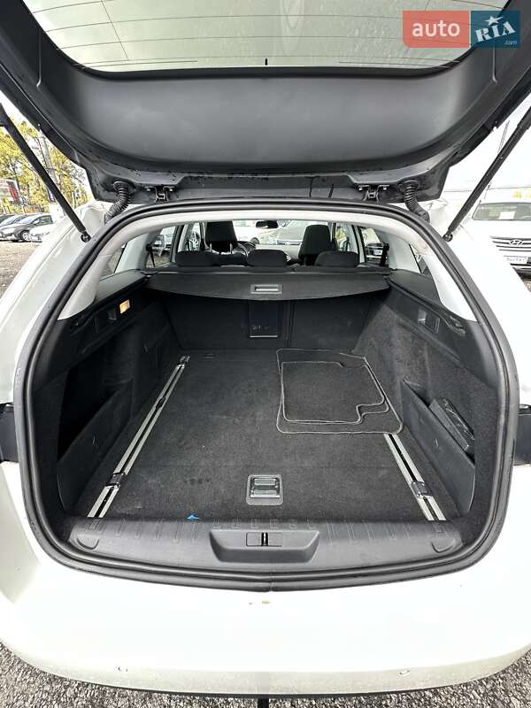 Універсал Peugeot 308 2015 в Білогородці