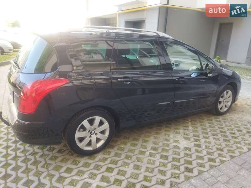 Универсал Peugeot 308 2012 в Ивано-Франковске