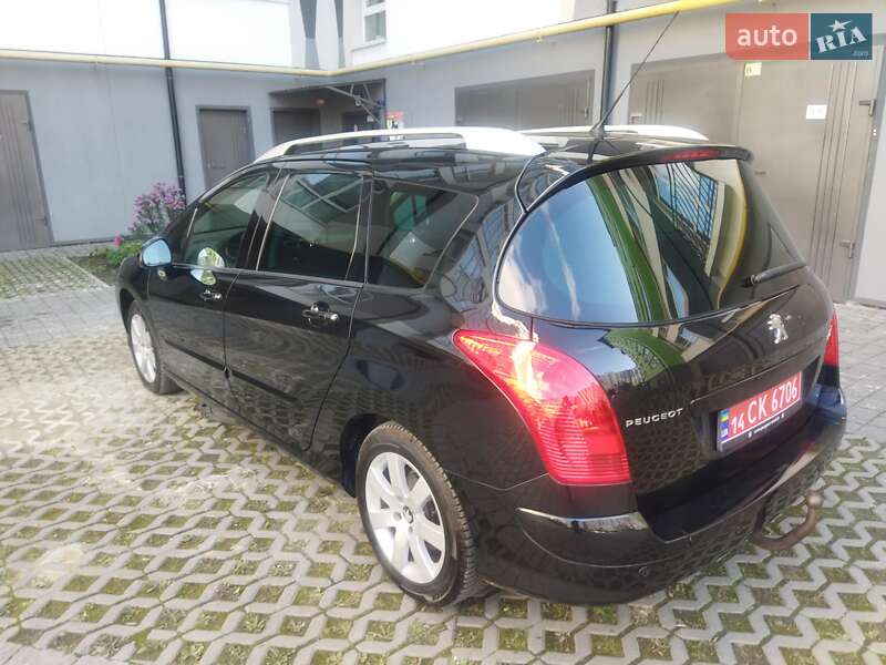 Универсал Peugeot 308 2012 в Ивано-Франковске