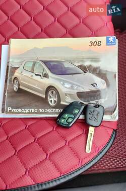 Хэтчбек Peugeot 308 2008 в 
