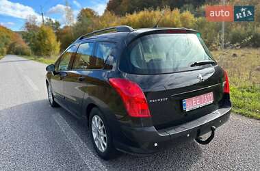 Универсал Peugeot 308 2011 в 