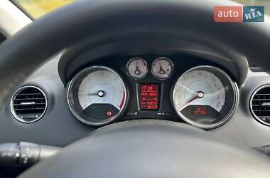 Универсал Peugeot 308 2011 в 