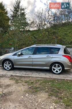 Универсал Peugeot 308 2010 в 